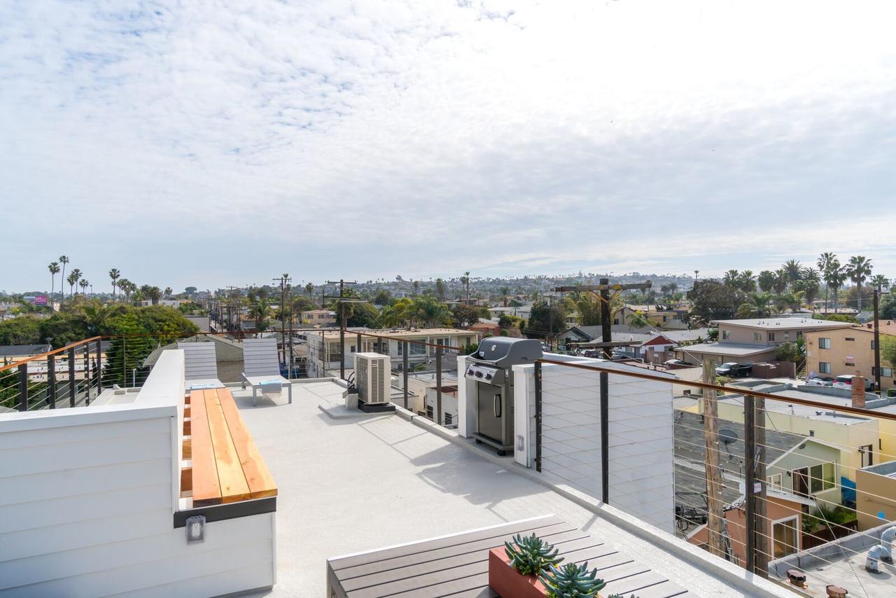 Steps To The Beach, Rooftop Deck Villa San Diego Exterior photo